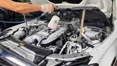 vệ-sinh-khoang-m&aacute;y-&ocirc;-t&ocirc;